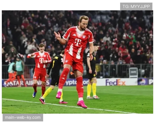 拜仁主场两球轻取圣吉罗斯 图赫尔稳守反击策略奏效